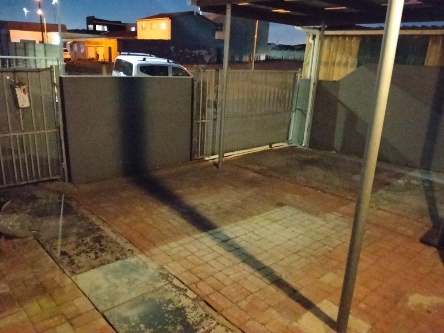 3 Bedroom Property for Sale in Rocklands Western Cape